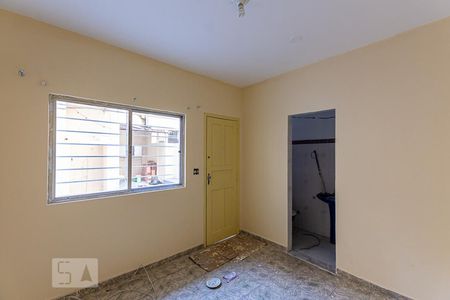Casa para alugar com 120m², 4 quartos e 1 vaga Casa para alugar com 120m², 4 quartos e 1 vagaSuite