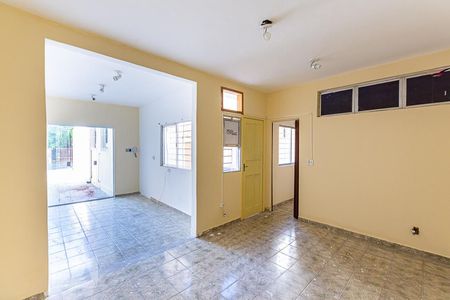 Casa para alugar com 120m², 4 quartos e 1 vaga Casa para alugar com 120m², 4 quartos e 1 vagaSala