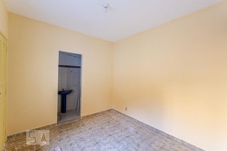 Casa para alugar com 120m², 4 quartos e 1 vaga Casa para alugar com 120m², 4 quartos e 1 vagaSuite