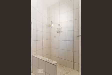 Casa para alugar com 120m², 4 quartos e 1 vaga Casa para alugar com 120m², 4 quartos e 1 vagaBanheiro Social
