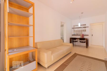 Sala de apartamento para alugar com 1 quarto, 40m² em Itaim Bibi, São Paulo