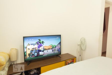 Quarto 1 de casa de condomínio para alugar com 2 quartos, 80m² em Jardim Pioneira, Cotia