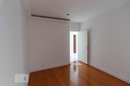 Casa para alugar com 64m², 2 quartos e sem vaga Casa para alugar com 64m², 2 quartos e sem vagaSuíte