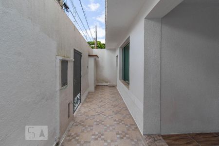Casa para alugar com 64m², 2 quartos e sem vaga Casa para alugar com 64m², 2 quartos e sem vagaQuintal