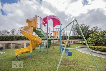 Apartamento à venda com 60m², 2 quartos e 1 vagaÁrea Comum - Playground