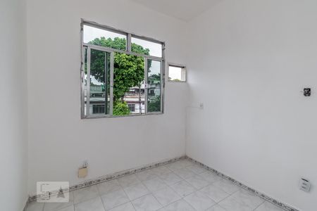 Quarto 1 de apartamento para alugar com 2 quartos, 64m² em Penha Circular, Rio de Janeiro