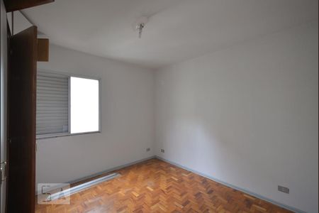 Quarto 2 de apartamento para alugar com 3 quartos, 76m² em Vila Monumento, São Paulo