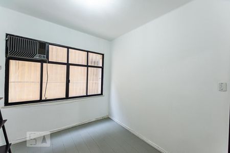 Quarto de kitnet/studio à venda com 1 quarto, 32m² em Centro, Niterói