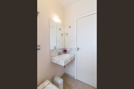 Apartamento à venda com 154m², 3 quartos e 2 vagasBanheiro Social 2