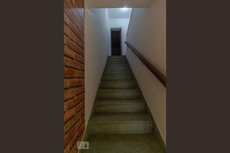 Escadas de casa à venda com 4 quartos, 226m² em Santo Amaro, São Paulo