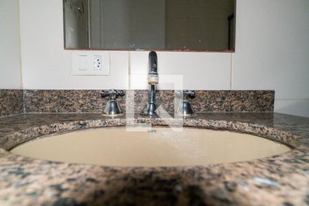 Casa para alugar com 220m², 2 quartos e 4 vagasBanheiro da Suíte 2 Detalhe