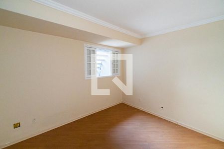 Suíte 1 de casa para alugar com 2 quartos, 220m² em Jardim Oriental, São Paulo