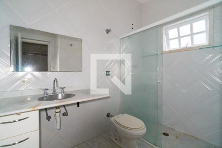 Banheiro da Suíte 1 de casa para alugar com 2 quartos, 220m² em Jardim Oriental, São Paulo