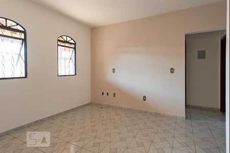Sala de casa para alugar com 2 quartos, 250m² em Parque Jambeiro, Campinas