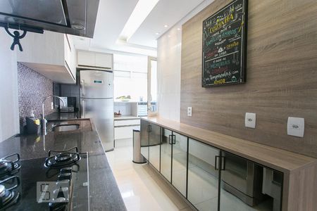 Apartamento à venda com 120m², 3 quartos e 2 vagasCozinha