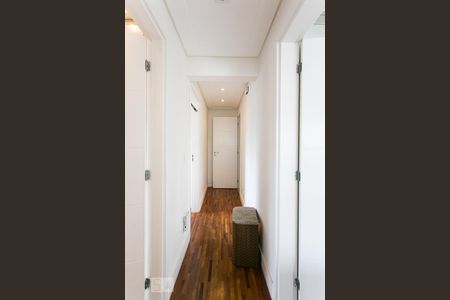 Apartamento à venda com 120m², 3 quartos e 2 vagasCorredor