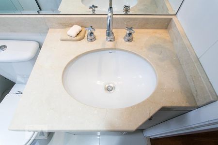 Apartamento à venda com 120m², 3 quartos e 2 vagasBanheiro Social