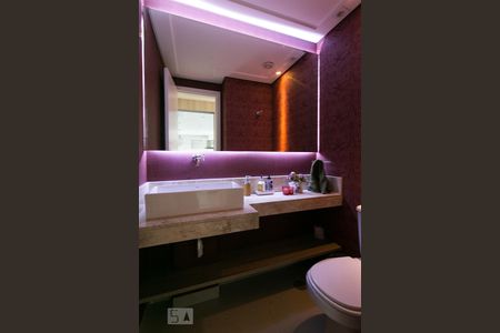 Apartamento à venda com 120m², 3 quartos e 2 vagasLavabo