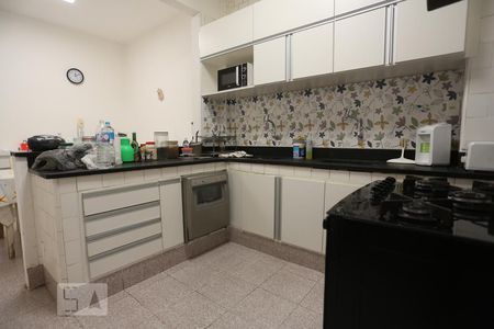 Apartamento para alugar com 165m², 3 quartos e 1 vagaCozinha