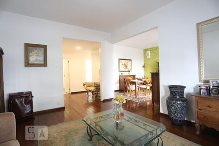 Sala de apartamento para alugar com 3 quartos, 165m² em Copacabana, Rio de Janeiro