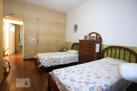 Apartamento para alugar com 165m², 3 quartos e 1 vagaQuarto 3