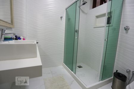 Apartamento para alugar com 165m², 3 quartos e 1 vagaBanheiro da Suíte