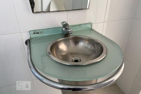 Apartamento para alugar com 403m², 3 quartos e 2 vagasBanheiro - Torneira