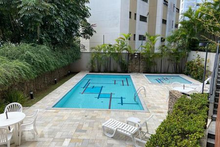 Apartamento para alugar com 403m², 3 quartos e 2 vagasÁrea comum - Piscina