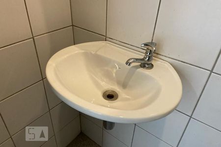 Apartamento para alugar com 403m², 3 quartos e 2 vagasBanheiro - Torneira