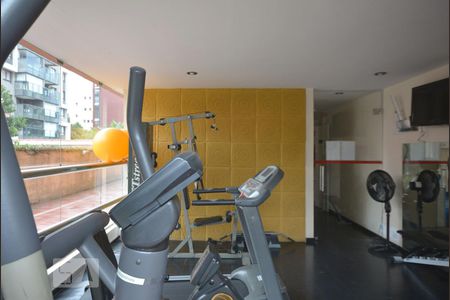 Apartamento para alugar com 100m², 3 quartos e 1 vaga Apartamento para alugar com 100m², 3 quartos e 1 vagaAcademia