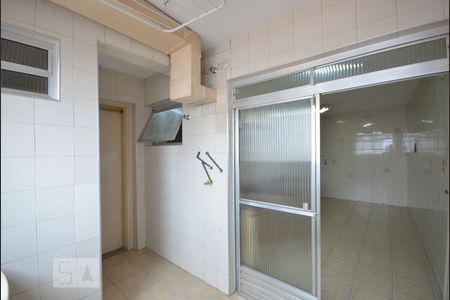 Apartamento para alugar com 100m², 3 quartos e 1 vaga Apartamento para alugar com 100m², 3 quartos e 1 vagaArea de Serviço