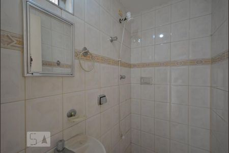 Apartamento para alugar com 100m², 3 quartos e 1 vaga Apartamento para alugar com 100m², 3 quartos e 1 vagaBanheiro de Serviço