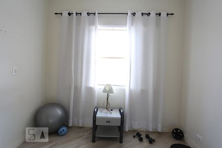 Casa à venda com 700m², 4 quartos e 6 vagas Casa à venda com 700m², 4 quartos e 6 vagasQuarto 2