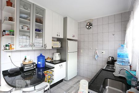 Casa à venda com 700m², 4 quartos e 6 vagas Casa à venda com 700m², 4 quartos e 6 vagasCozinha