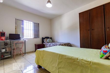 Quarto 2 de casa para alugar com 2 quartos, 100m² em Vila Cordeiro, São Paulo
