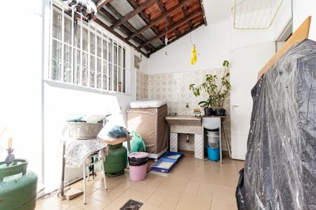 Casa para alugar com 100m², 2 quartos e 2 vagas Casa para alugar com 100m², 2 quartos e 2 vagasÁrea de Serviço