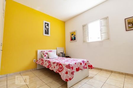 Quarto 1 de casa para alugar com 2 quartos, 100m² em Vila Cordeiro, São Paulo