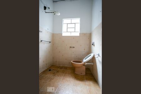 Casa à venda com 231m², 3 quartos e 1 vagaBanheiro