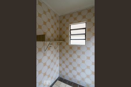 Casa para alugar com 360m², 2 quartos e 4 vagas Casa para alugar com 360m², 2 quartos e 4 vagasÁrea de Serviço