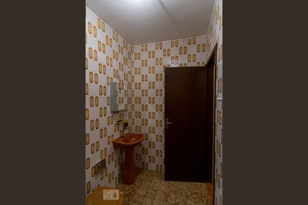 Casa para alugar com 360m², 2 quartos e 4 vagas Casa para alugar com 360m², 2 quartos e 4 vagasBanheiro - Casa 2