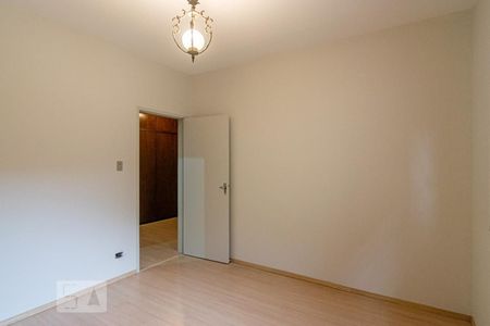 Casa para alugar com 360m², 2 quartos e 4 vagas Casa para alugar com 360m², 2 quartos e 4 vagasQuarto 2