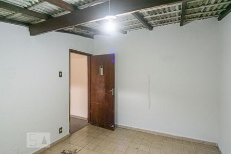 Casa para alugar com 360m², 2 quartos e 4 vagas Casa para alugar com 360m², 2 quartos e 4 vagasSala casa 2