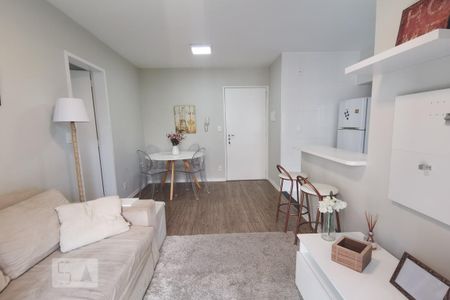 Sala de apartamento à venda com 1 quarto, 40m² em Jardim Ampliação, São Paulo