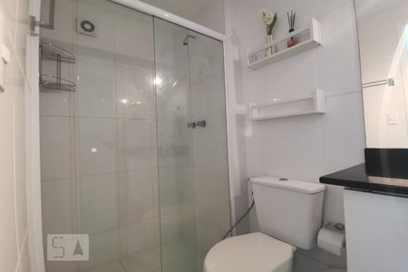 Banheiro da Suíte de apartamento à venda com 1 quarto, 40m² em Jardim Ampliação, São Paulo