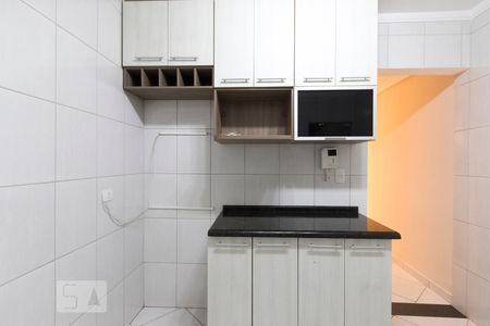 Casa à venda com 134m², 3 quartos e 2 vagasCozinha - Armários