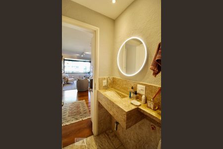 Apartamento à venda com 130m², 3 quartos e 2 vagasLavabo