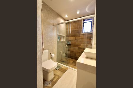 Apartamento à venda com 130m², 3 quartos e 2 vagasBanheiro 2