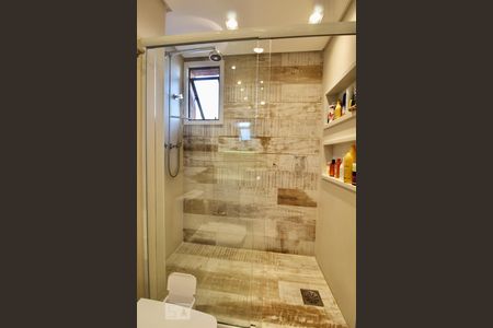 Apartamento à venda com 130m², 3 quartos e 2 vagasBanheiro da Suíte