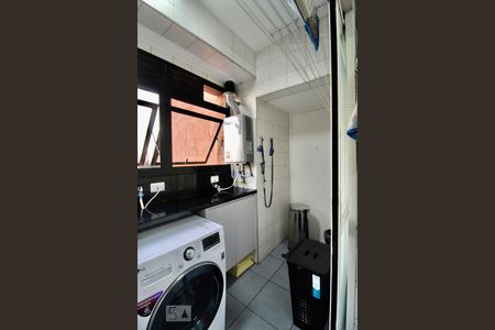 Apartamento à venda com 130m², 3 quartos e 2 vagasLavanderia