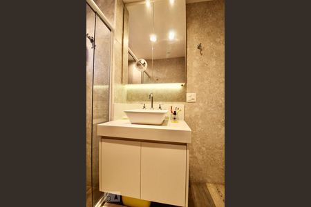 Apartamento à venda com 130m², 3 quartos e 2 vagasBanheiro 2